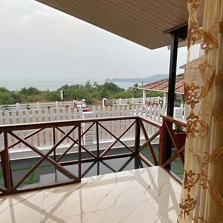 Semedo Seaview Cottages